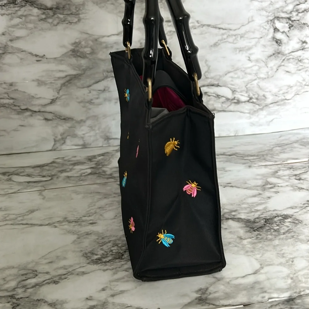 Tianni | vintage VTG bag with embroidered Bees bugs plastic faux bamboo handles - Picture 4 of 11